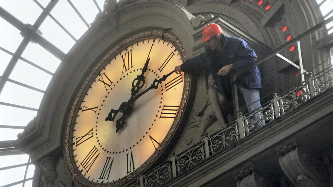 Sokakat nem mozgatott meg az óraátállítás kérdése