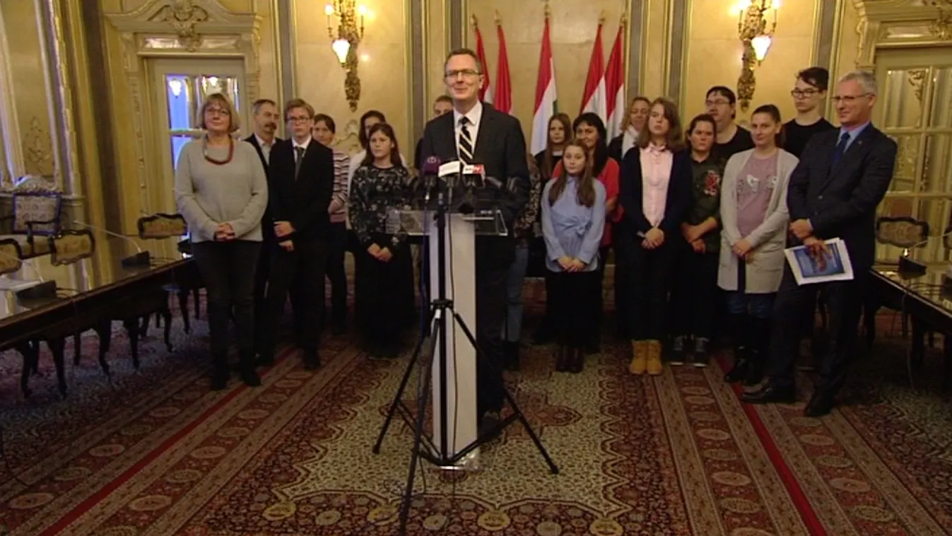 Mást mond a minisztérium két államtitkára