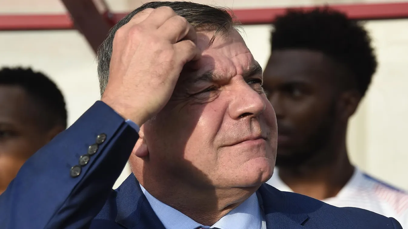 Allardyce az Everton, Pardew a West Brom élén