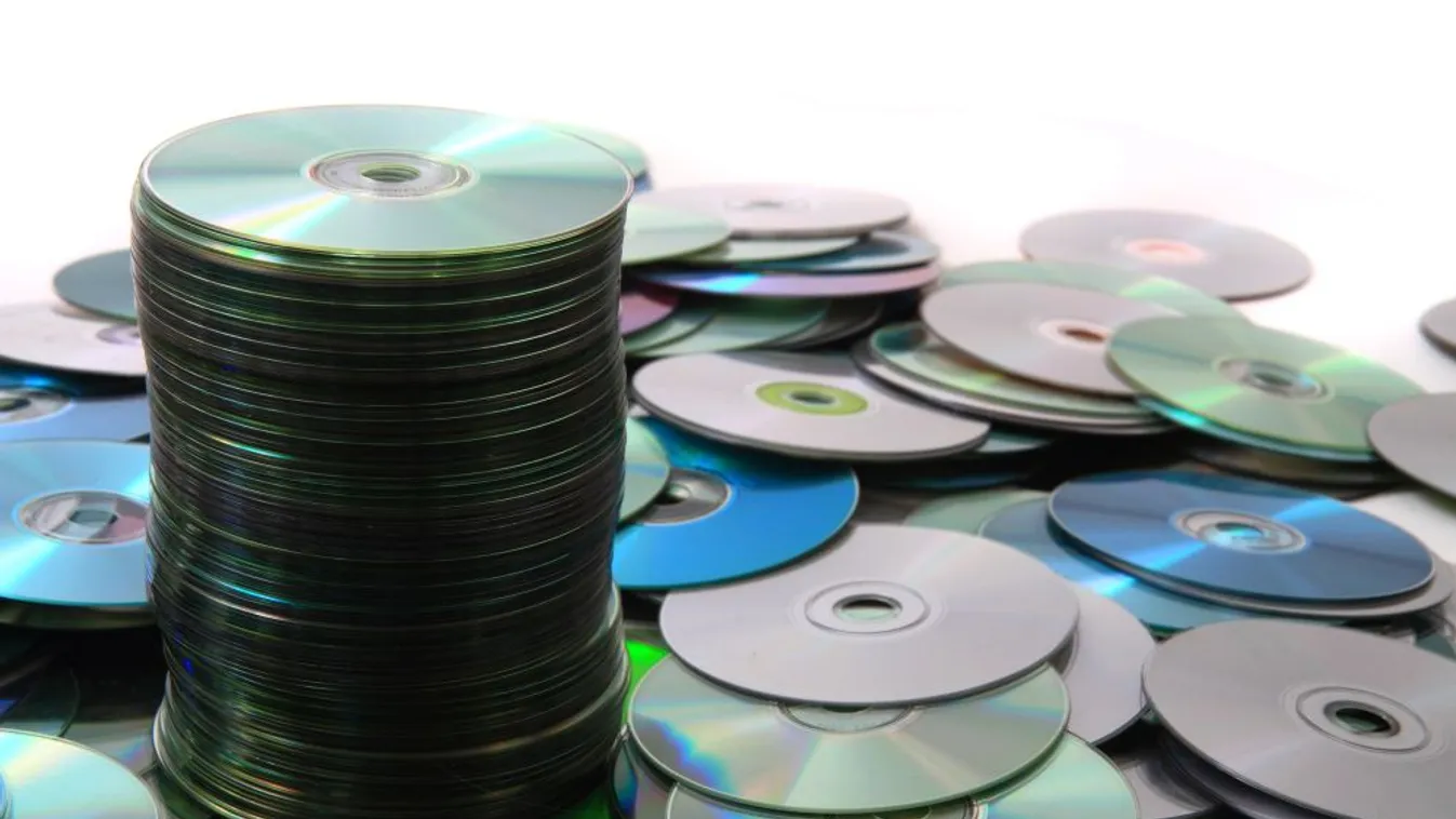 Eltűnnek a hamisított CD- és DVD-lemezek