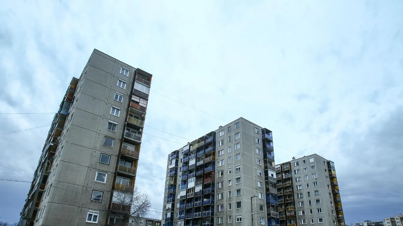 Acélváros – Reggeli járat