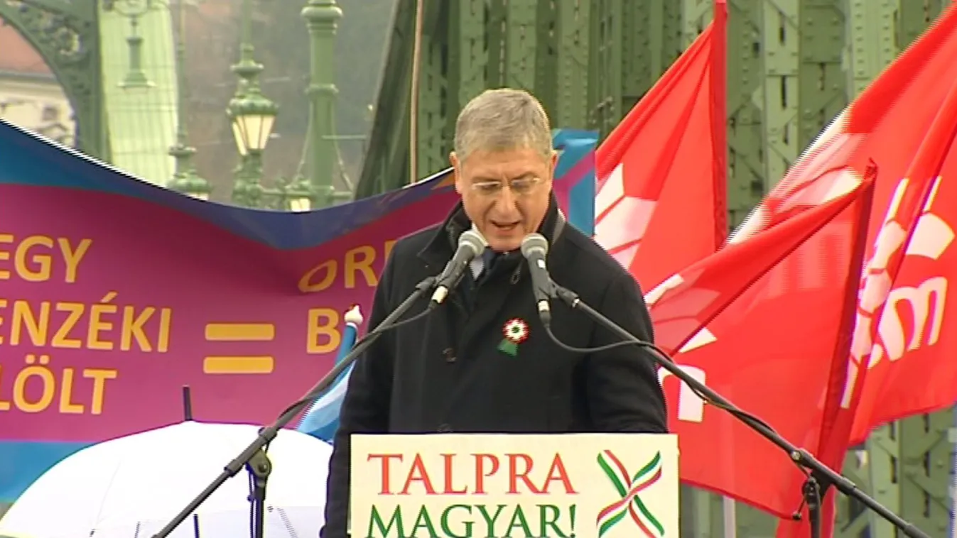 Mémekkel tolná Gyurcsány felé a Jobbikot a Fidesz