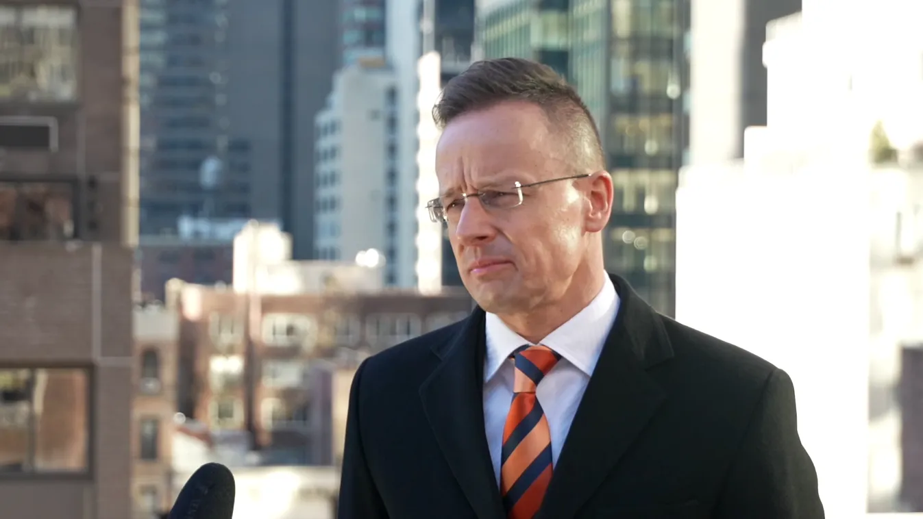 Szijjártó Péter: A terrorizmus és az illegális bevándorlás kéz a kézben járnak + videó