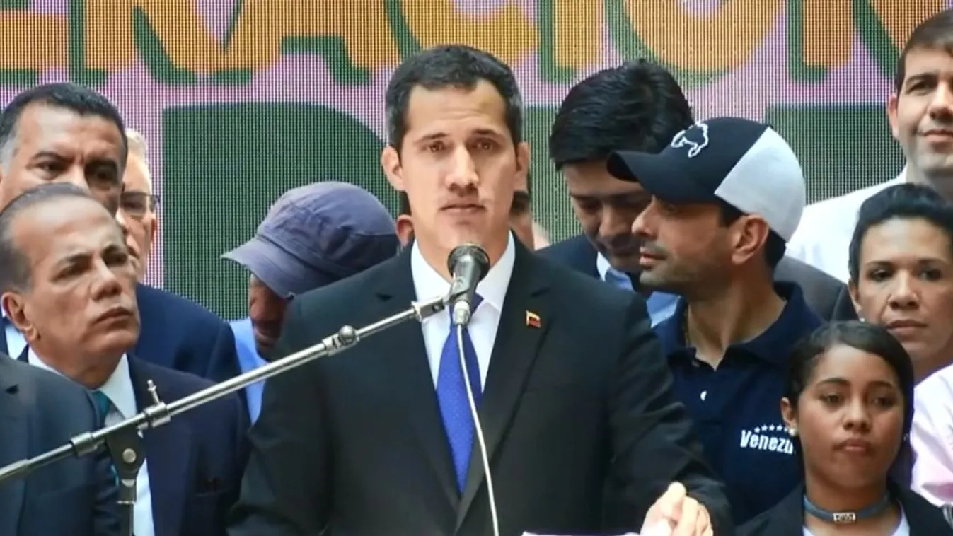 Hatalmas tüntetést szervez a nem hivatalos elnök