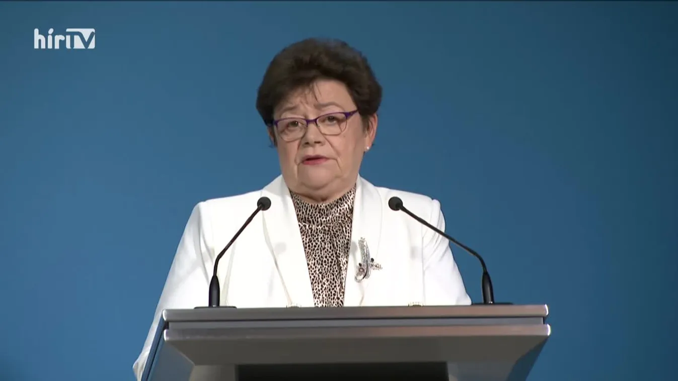 Müller Cecília: A járványügyi védekezés legkritikusabb heteit éljük