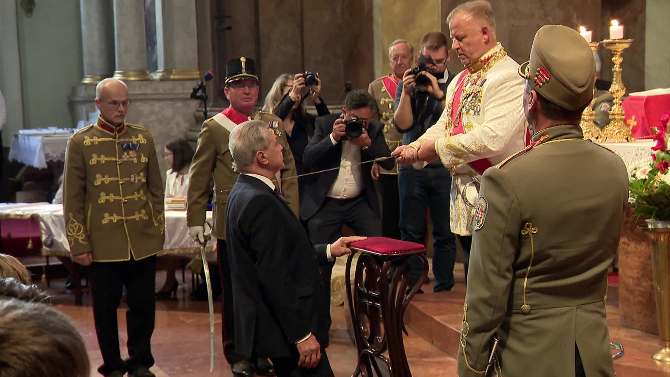 Radar - Vitézzé avatták Farkas Bertalant és Jónyer Istvánt