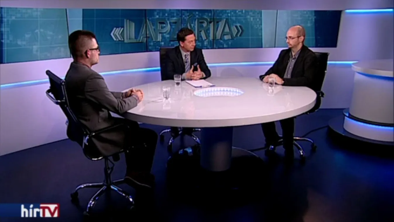 Navracsics és Juncker üzenete