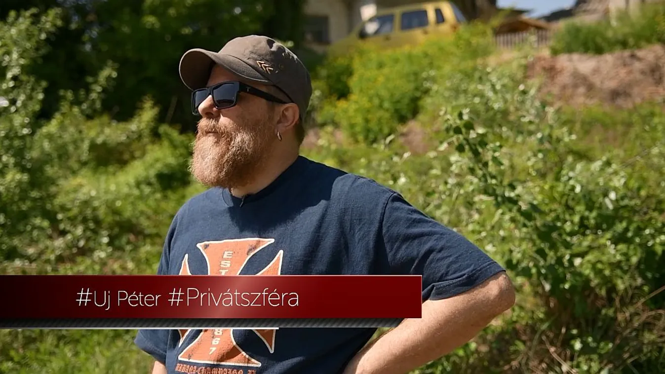 A Privátszférában Uj Péter