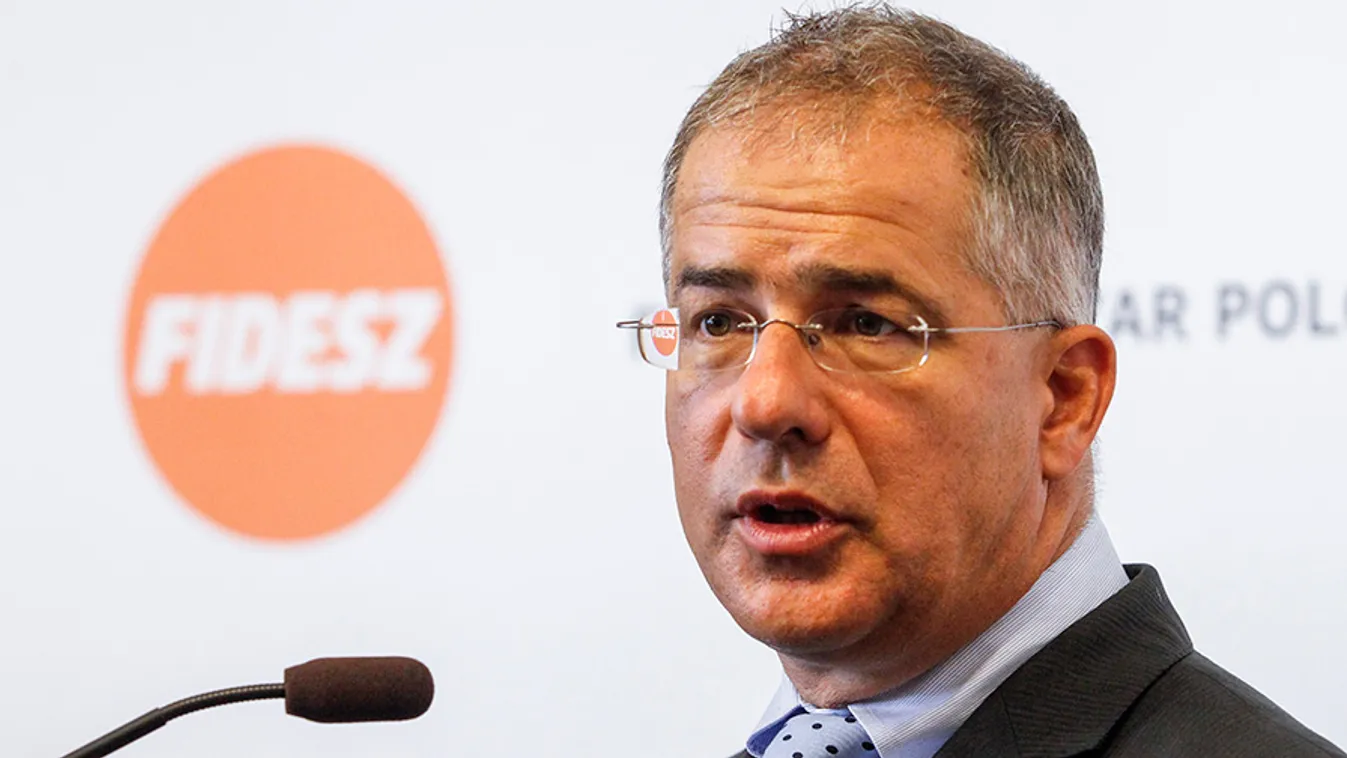 Önazonosság – Lapzárta