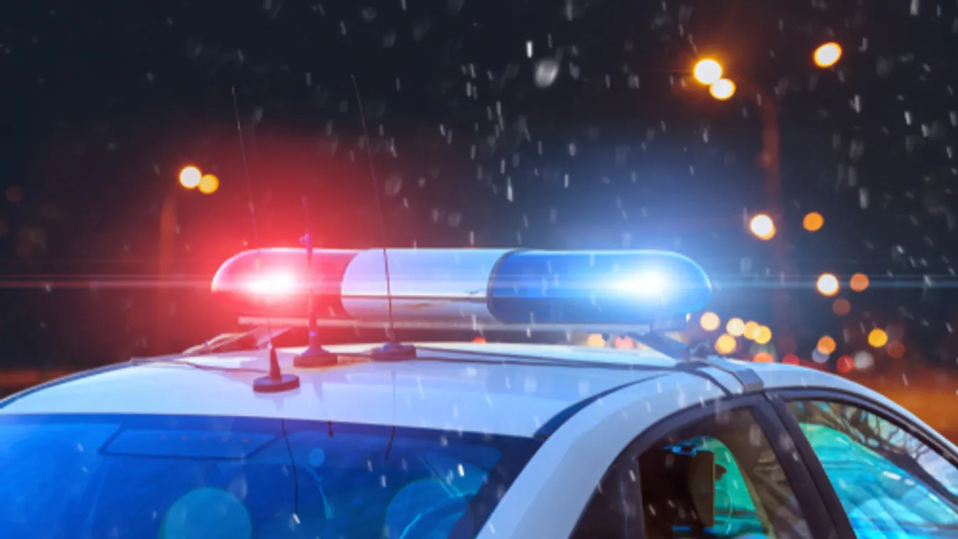 Ötven gépkocsi csúszott egymásba a Moszkva és Szentpétervár közötti autópályán