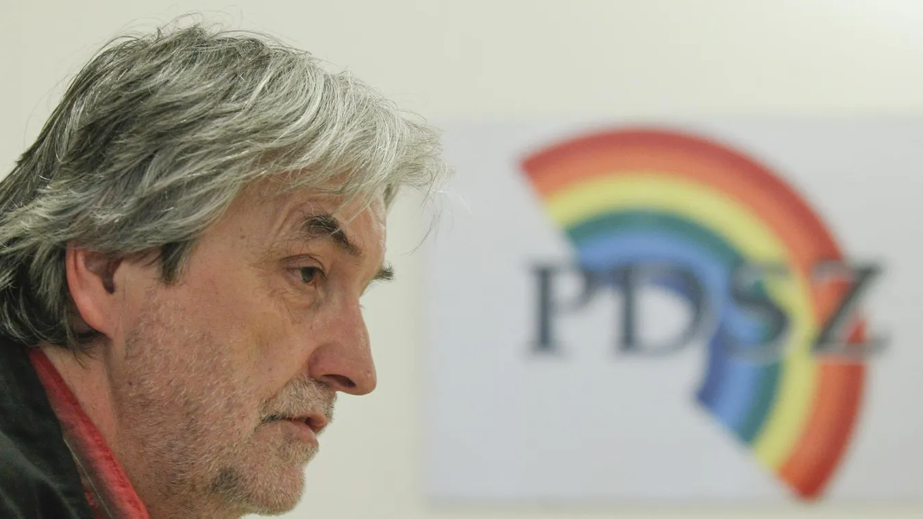 Pedagógusdemonstráció – Reggeli járat