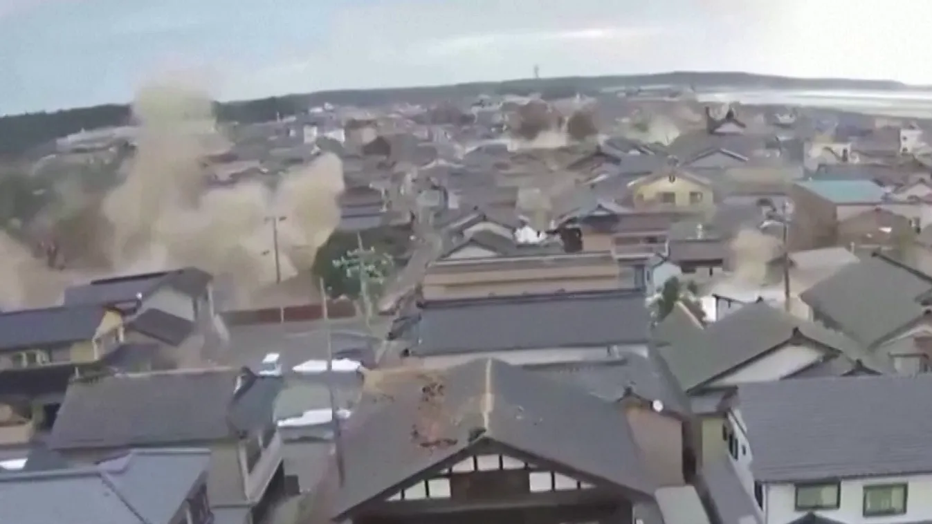 Így érkezett meg a pusztító cunami Japán partjaihoz a földrengés után + videók