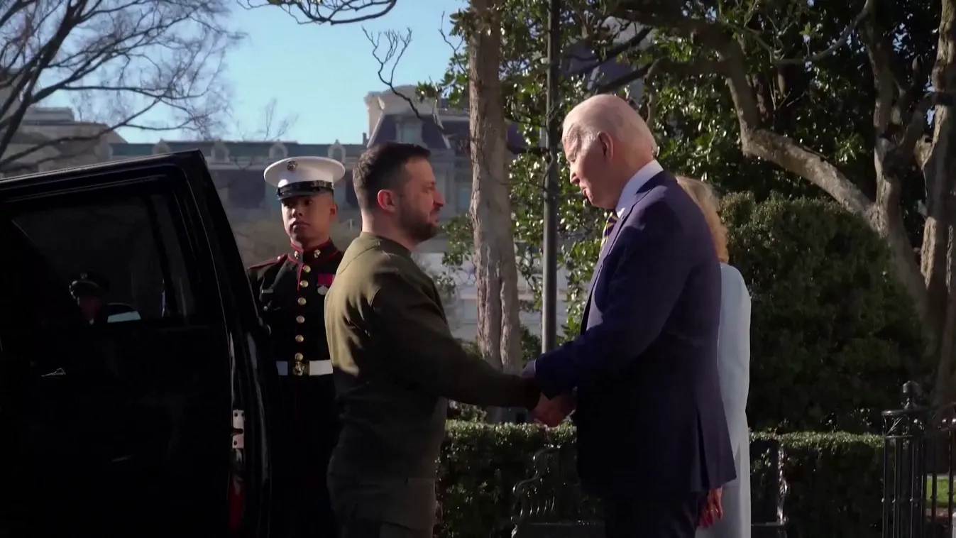 Nem volt véletlen Zelenszkij melegítő felsős megjelenése Washingtonban