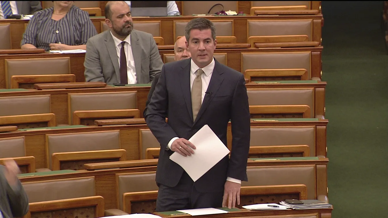 Kocsis Máté: A magyar egészségügy eredményesen vette fel a harcot a kórral