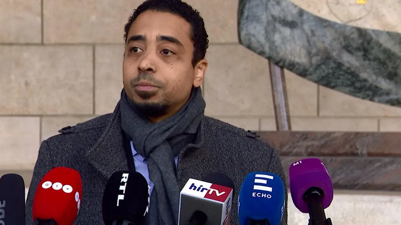 Kocsis-Cake Olivia nem tartja hazaárulónak a Momentumot