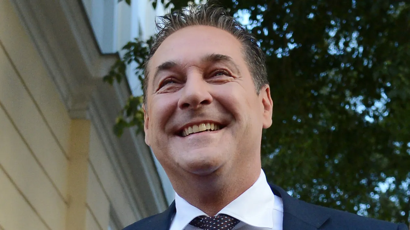 Felmentő ítélet született Heinz-Christian Strache vesztegetési ügyében