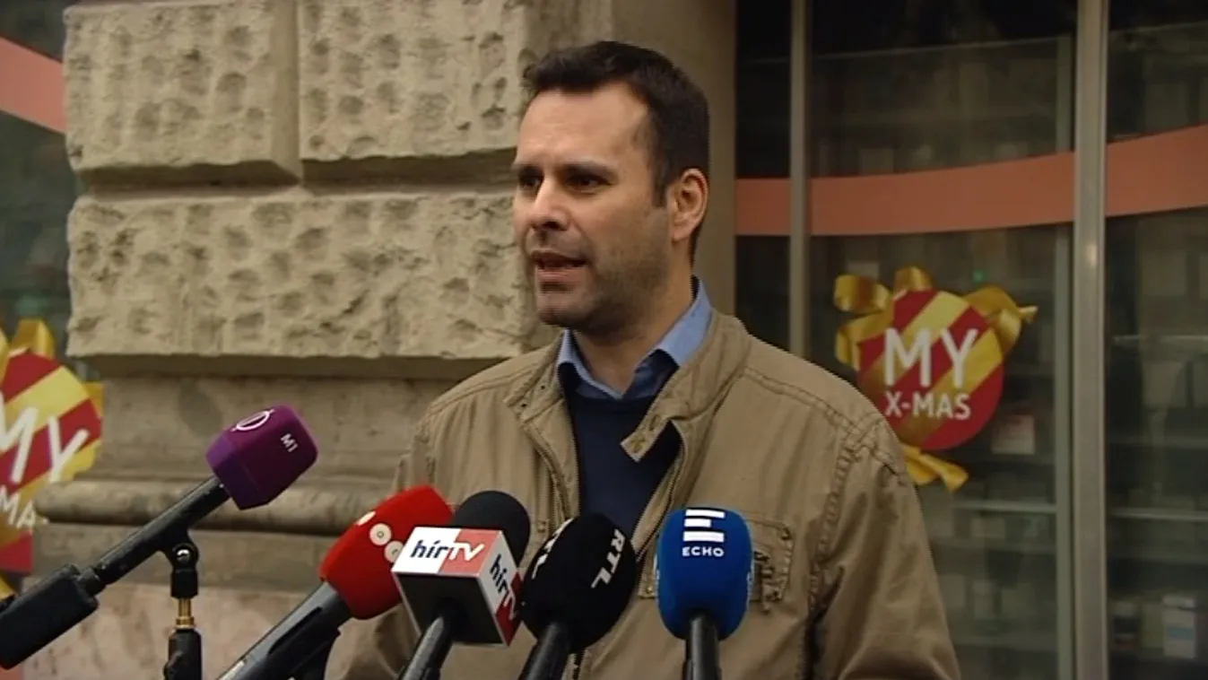 A DK politikailag fontos iratai is a tűz martalékává lettek