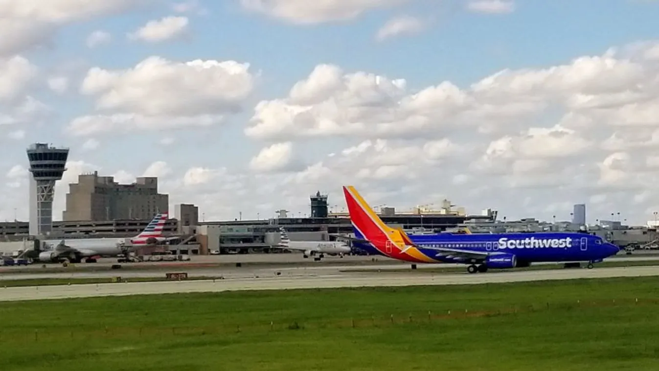 Szakértő: biológiai fegyver veszélye miatt kerülhettek Amerikában karanténba repülők