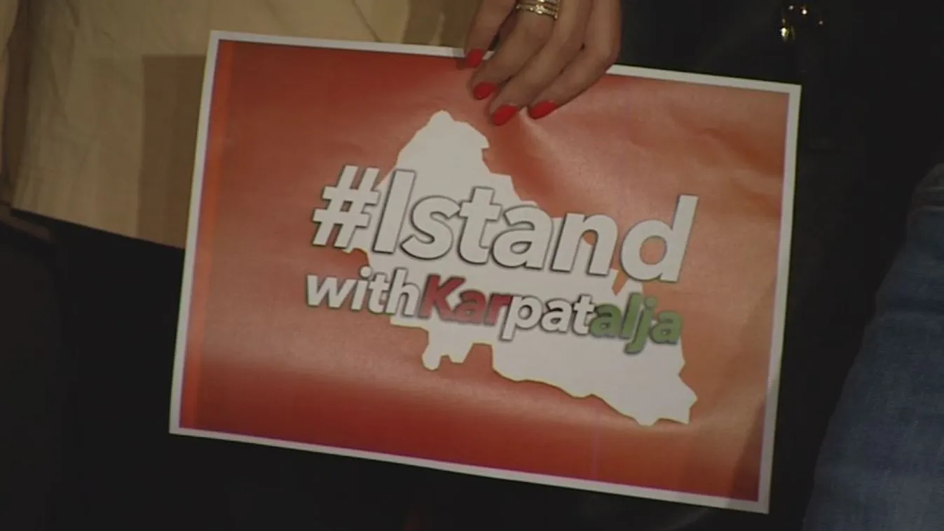 Tüntetett a Fidelitas, Soros is előkerült