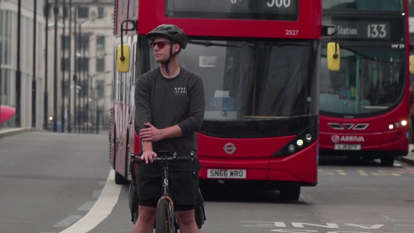 A legtöbb járványügyi korlátozást eltörölték a britek