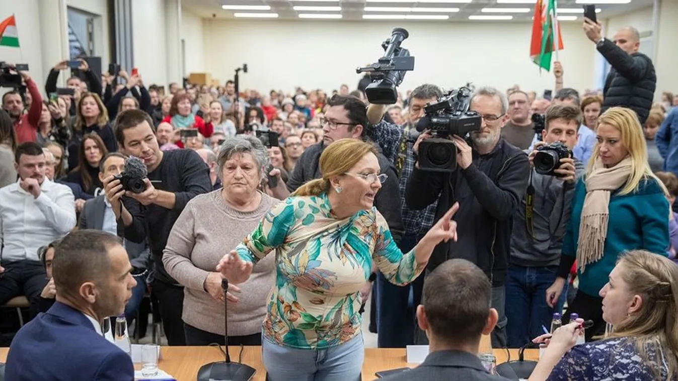 A balos média futtatja, a német szocialista pártalapítvány fizeti – így néz ki egy Magyarország elleni támadás háttere