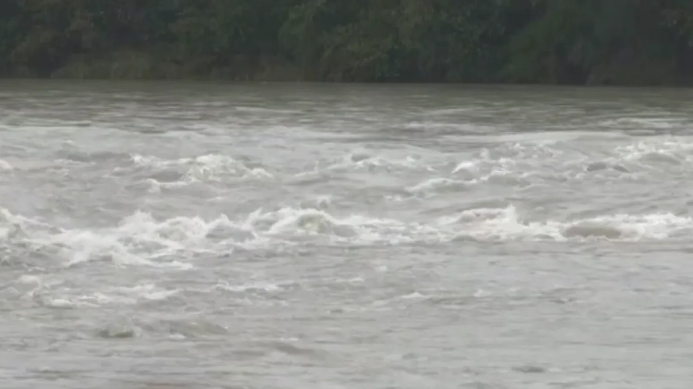 Brutális napok elé néznek a vízügyi szakemberek + videó