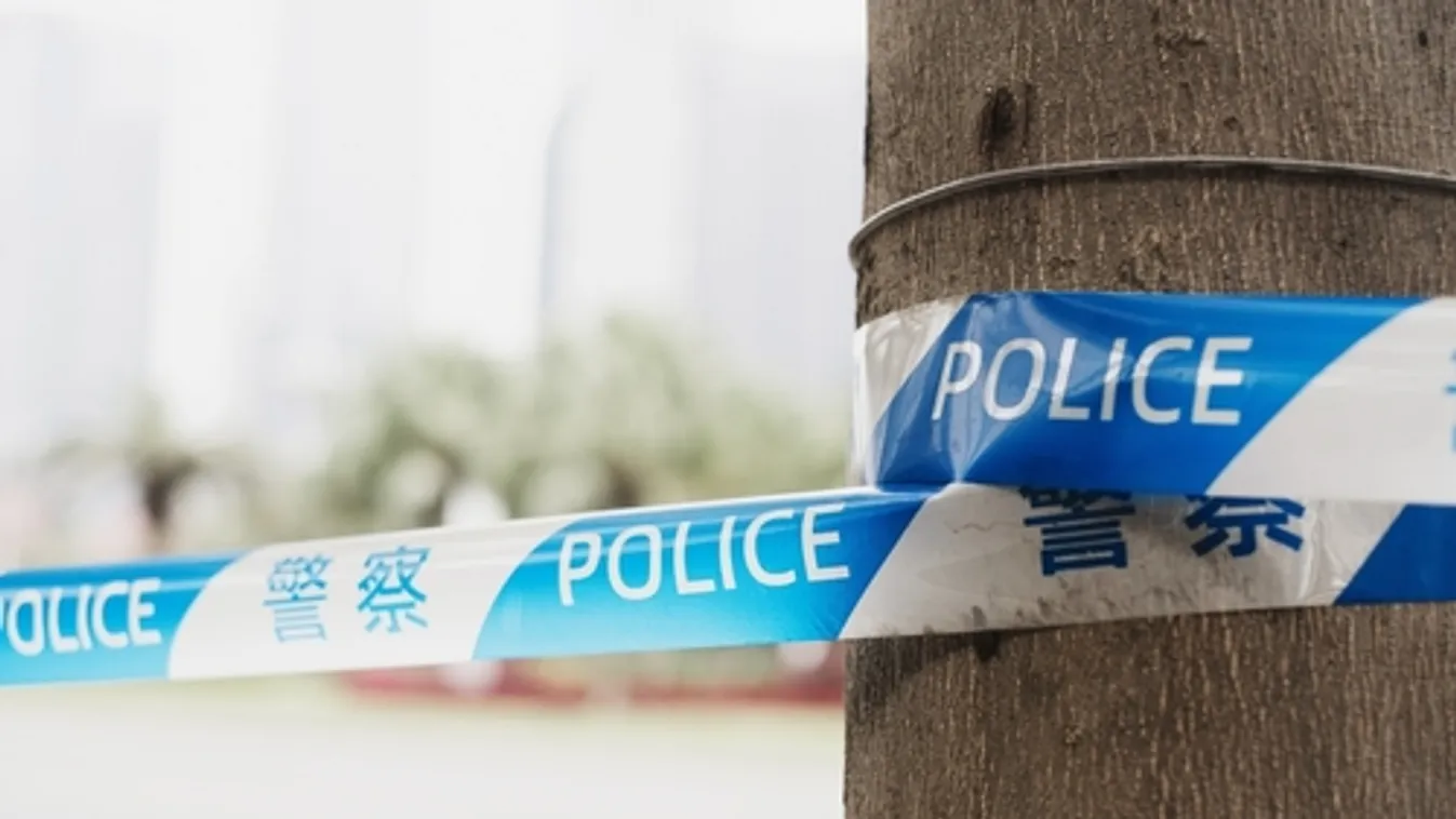 Kínában többen meghaltak egy bevásárlóközpontban elkövetett késes támadásban