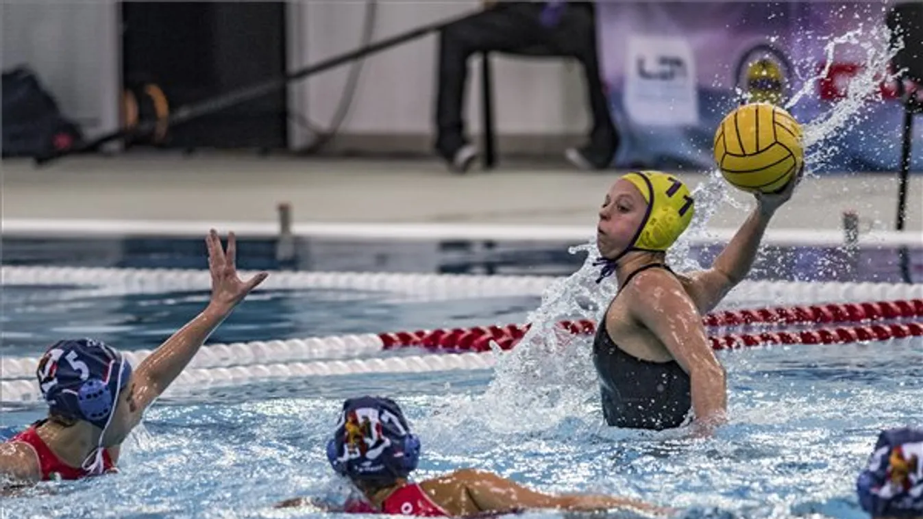 Nemzetközi vízilabdasiker