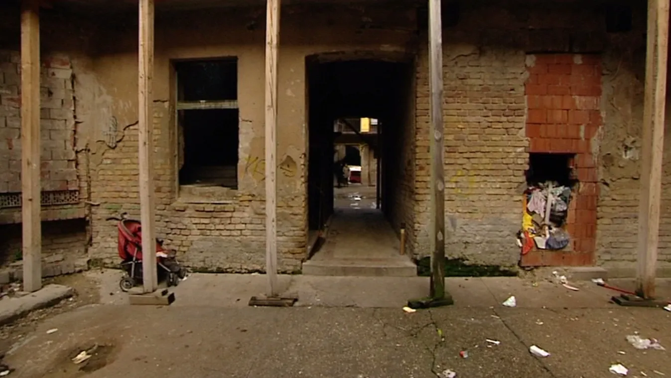 Idén már 3600 családot tettek ki az otthonából