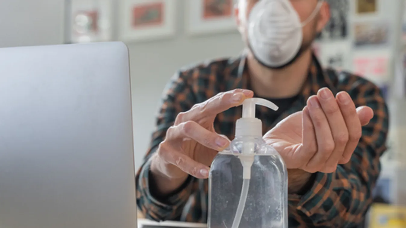 Versenyfelügyeleti eljárás indult az ÉkszerTV kézfertőtlenítőt is értékesítő műsora miatt