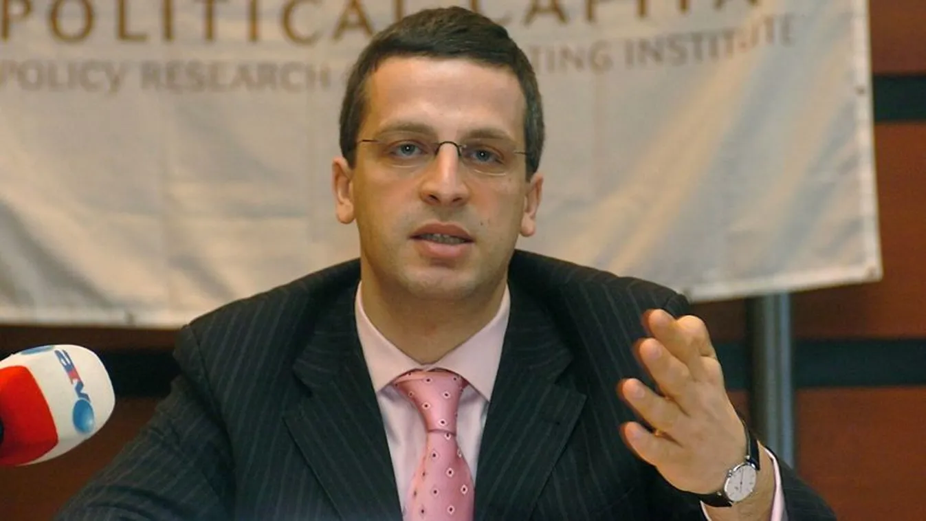 Titkos akció során kapott tízmilliókat Somogyi Zoltán cége