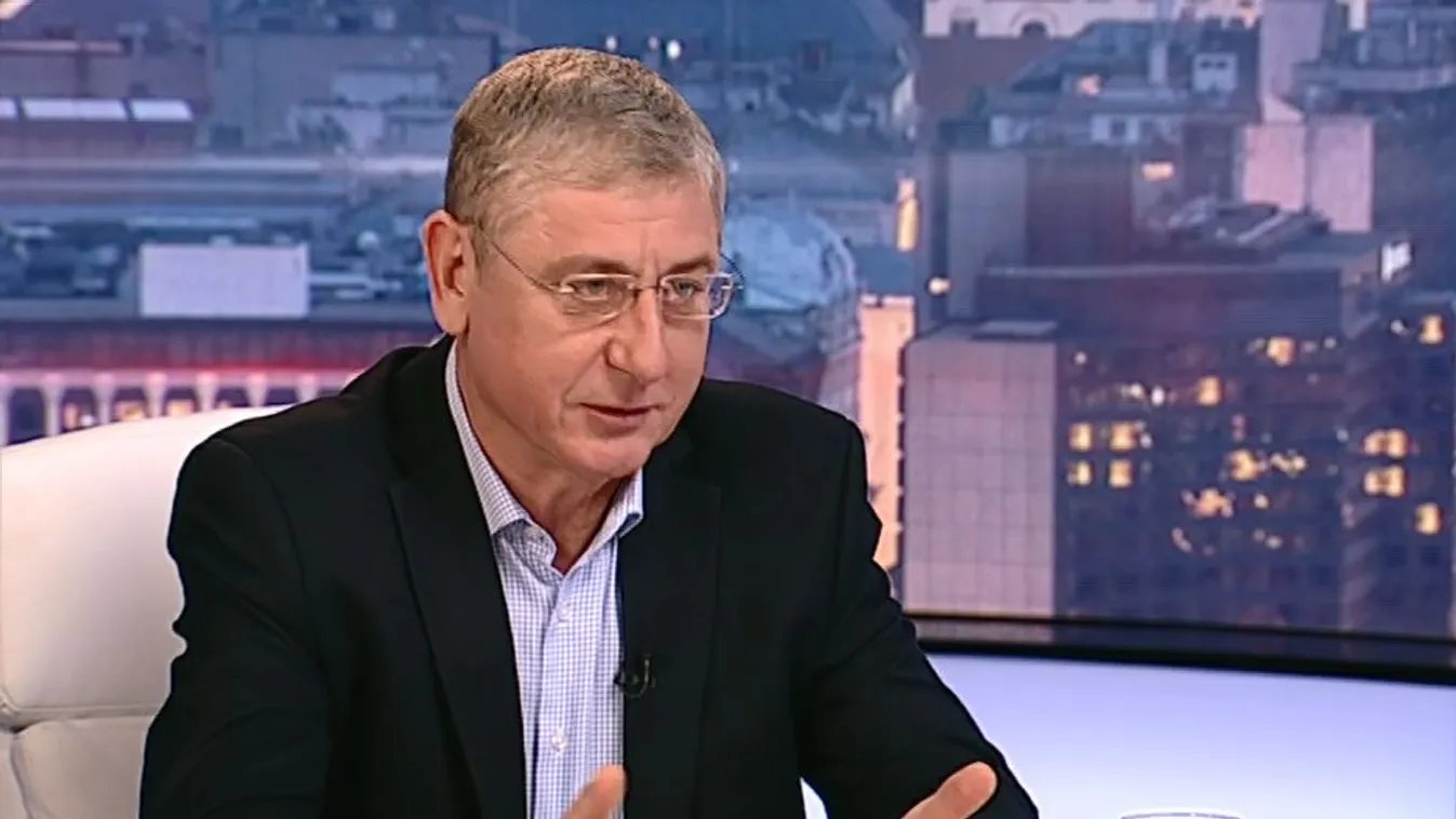 Csak kérni kell, és Gyurcsány újra miniszterelnök lenne