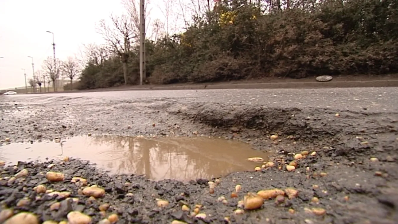 Csak a fővárosban évi 30-35 ezer új kátyú keletkezik