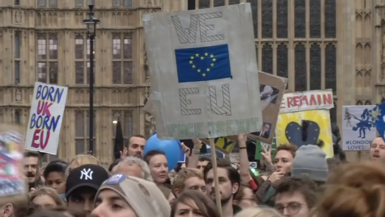 A brexitmegállapodás-tervezetről tárgyal a brit kabinet