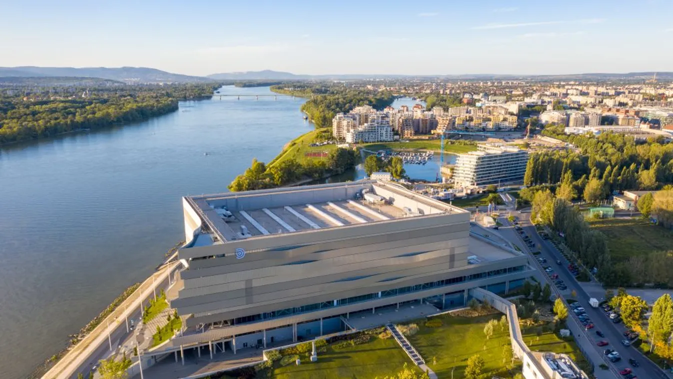 Budapesti vizes vb - rendkívüli sajtótájékoztató - élőben a HírTV műsorán