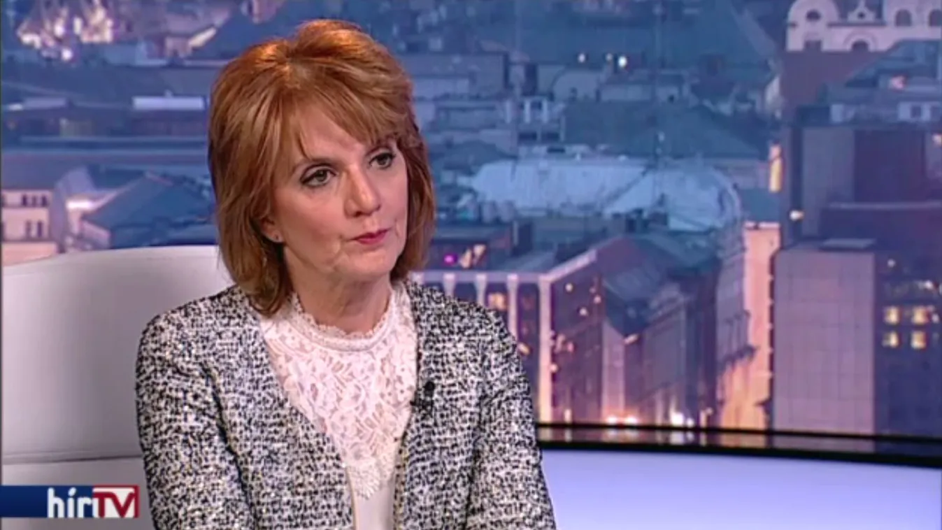 Ezzel a lendülettel