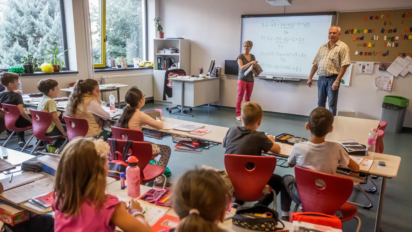 A németeket és a belgákat is lehagyjuk nyelvtanulás terén