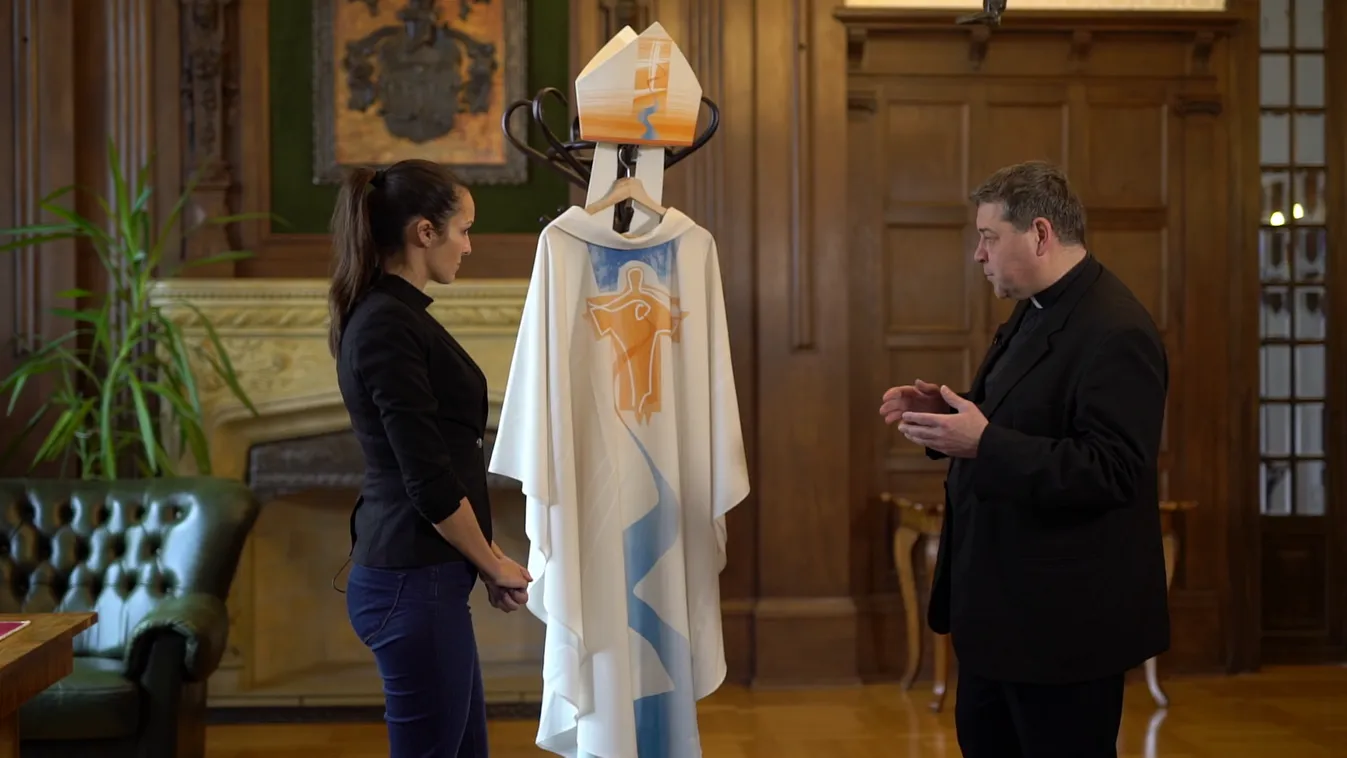 Radar - A pápa ruhája