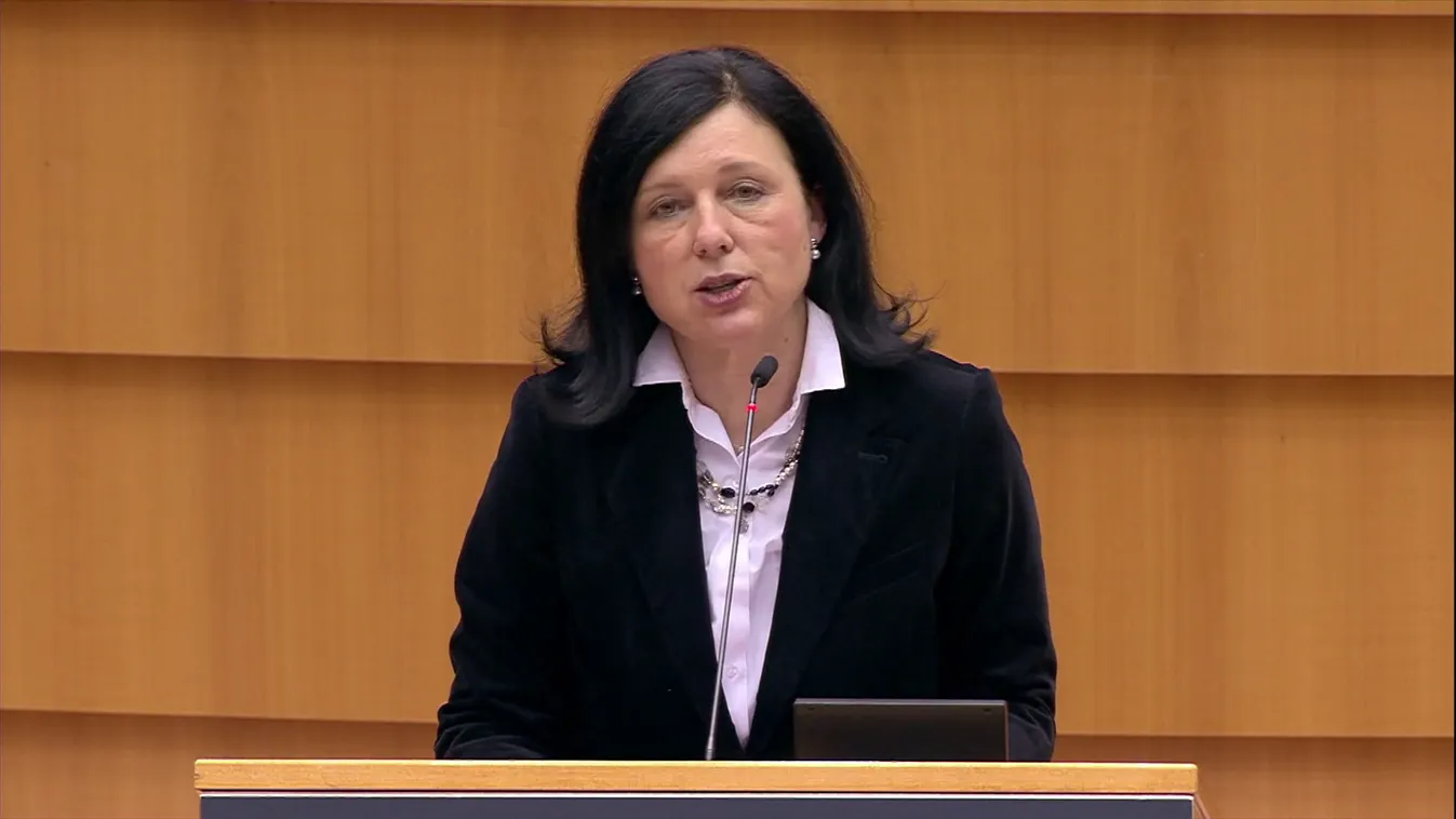 Hidvéghi: Ott indítson eljárást Vera Jourova, ahol van miért