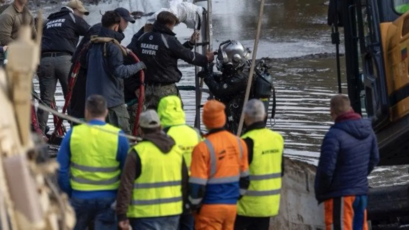 Kiemelték a litvániai hadgyakorlaton elsüllyedt amerikai harckocsit