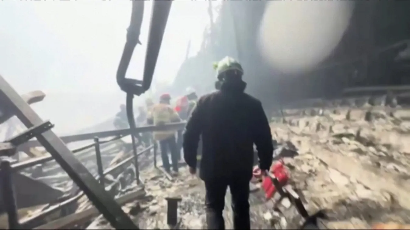 Megrázó felvételt közöltek a kiégett moszkvai koncerteremről + videó