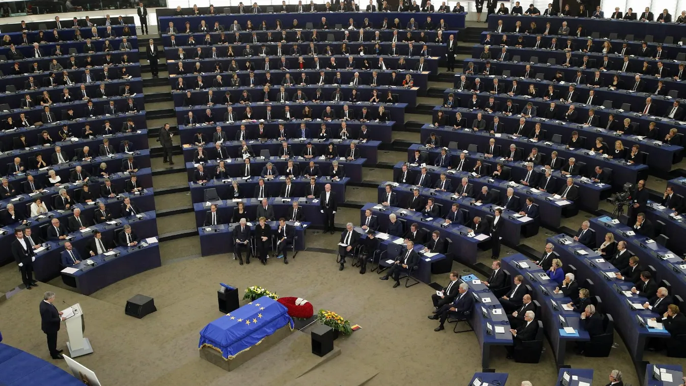 Kiáll a sajtószabadságért az Európai Parlament