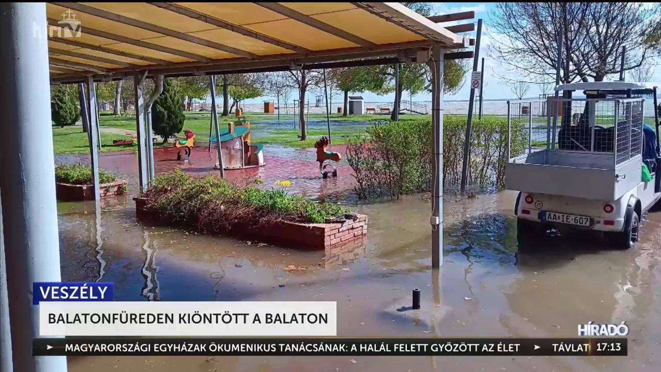 Balatonfüreden kiöntött a Balaton + videó