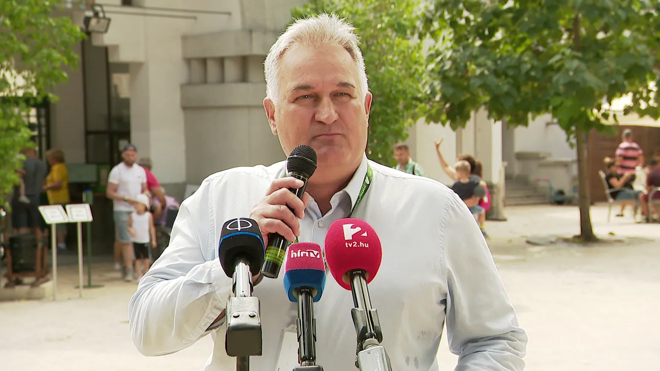 Lemondott Karácsony megvádolt embere a fővárosi állatkert éléről