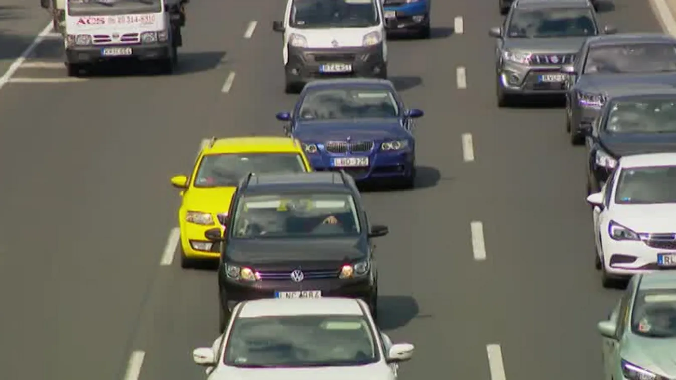 Autósok tízezreire vár nagy döntés + videó