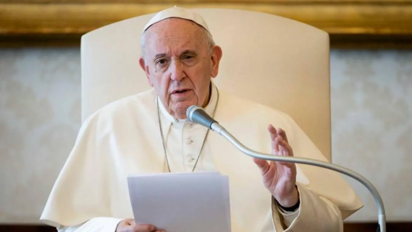 Ferenc pápa a járvány sújtotta emberiségért imádkozott