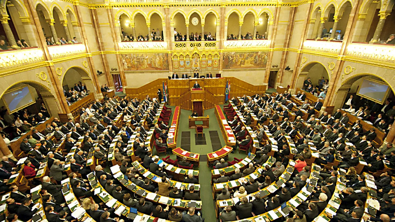 Családtámogatásokkal kapcsolatos törvényjavaslatokról dönthet a parlament