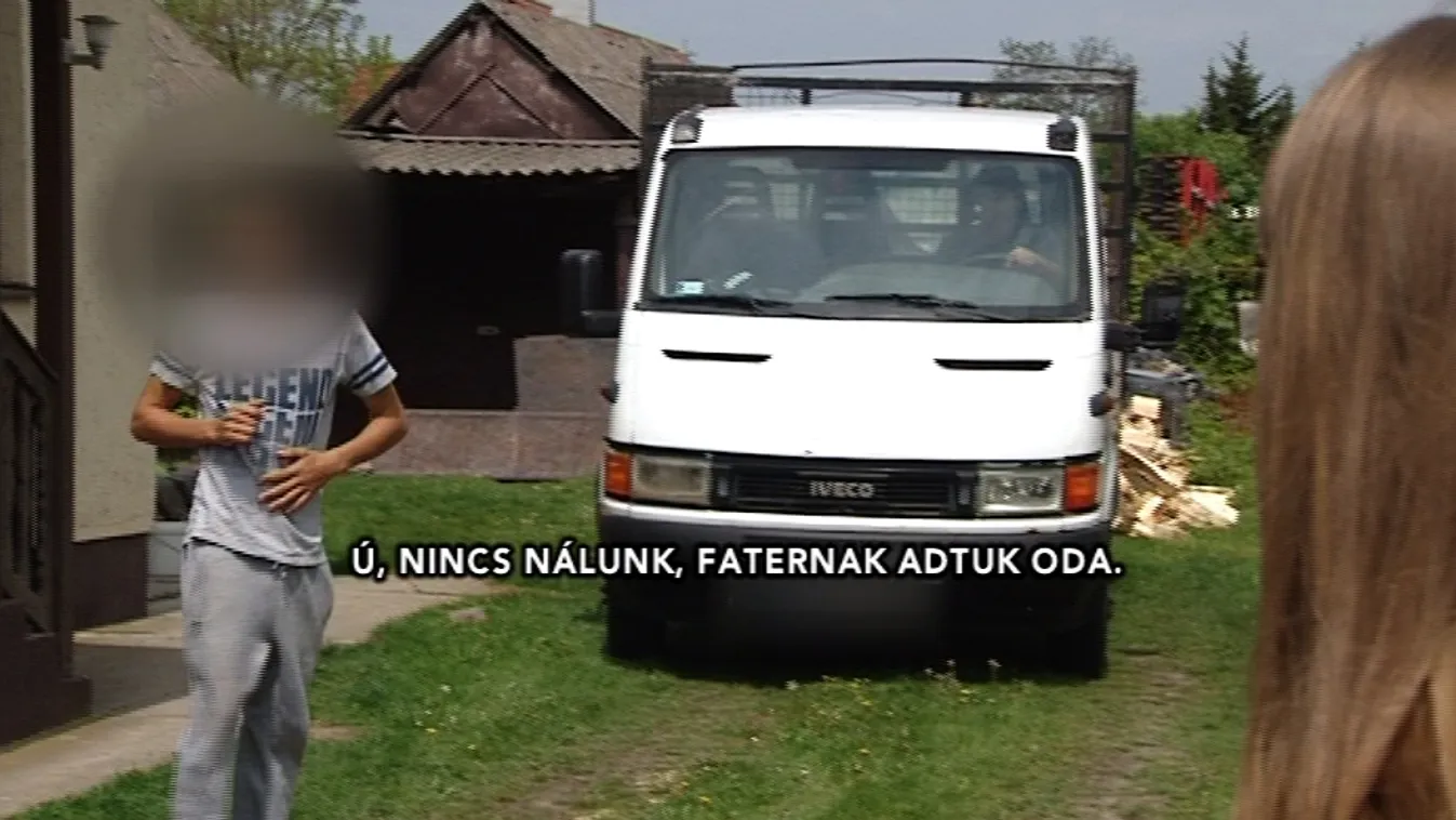 Féláron – Panaszkönyv