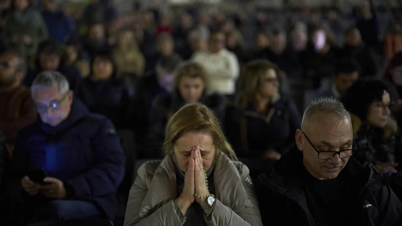 Ferenc pápa imára szólított fel a béke érdekében