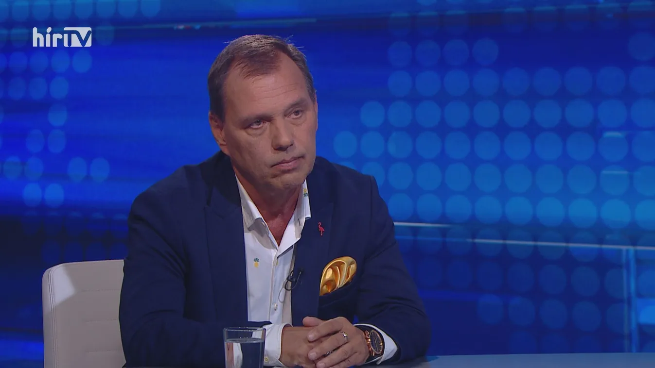 Szlávik János: A harmadik oltás növeli a kockázati csoportok védettségét